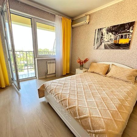 Medinahotelkz, # 63, Вид На Горы, 15 Мин Пешком До Арбата, Halal Almatî Exterior foto
